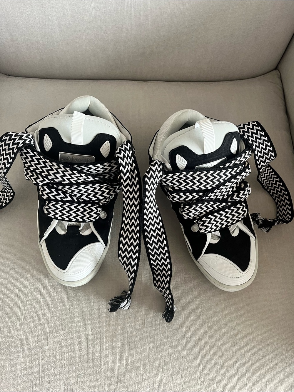 Lanvin White and Black Curb Low-Top Sneakers